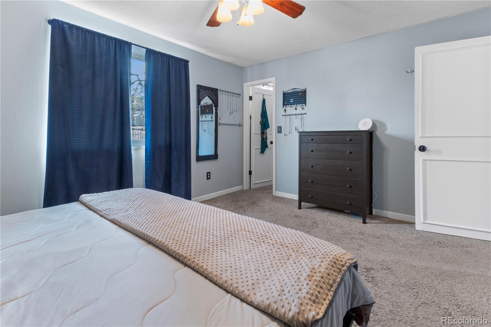 MLS Image #10 for 3280 s ouray way,aurora, Colorado