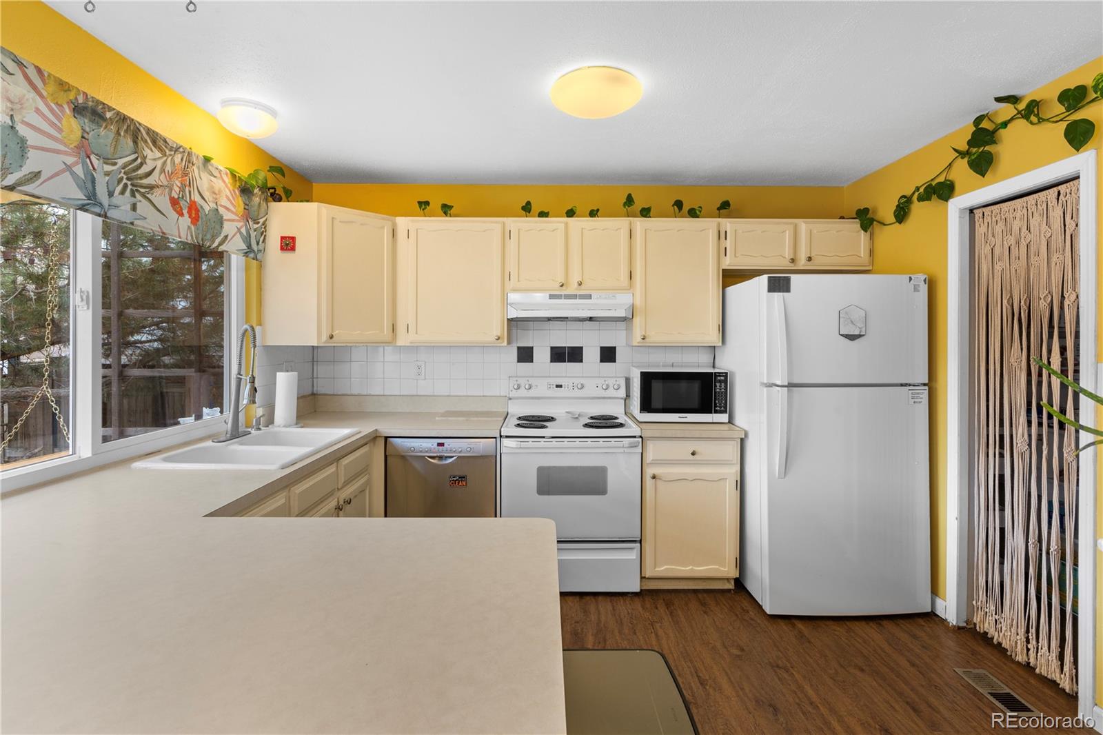 MLS Image #17 for 3280 s ouray way,aurora, Colorado