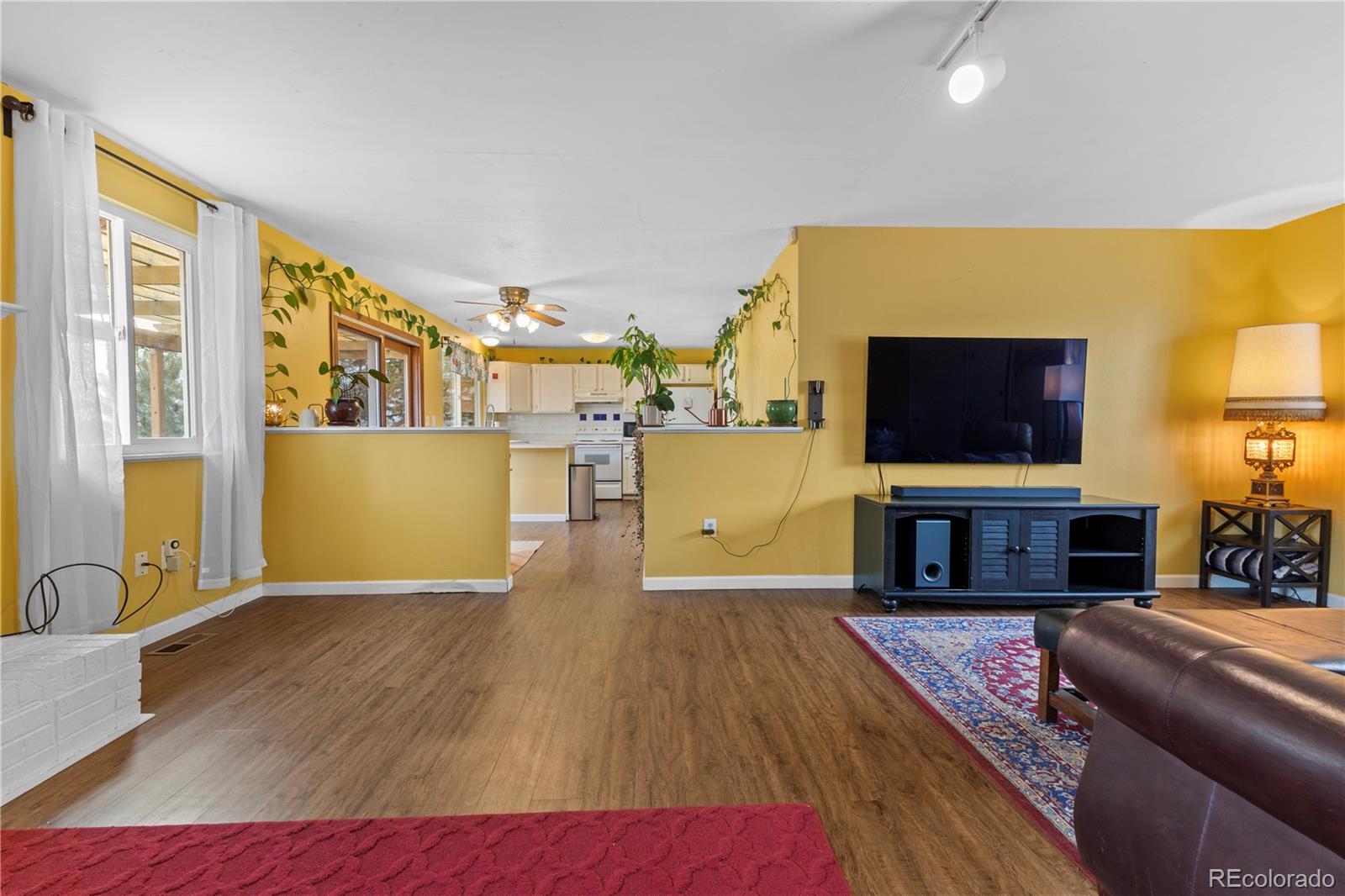 MLS Image #7 for 3280 s ouray way,aurora, Colorado