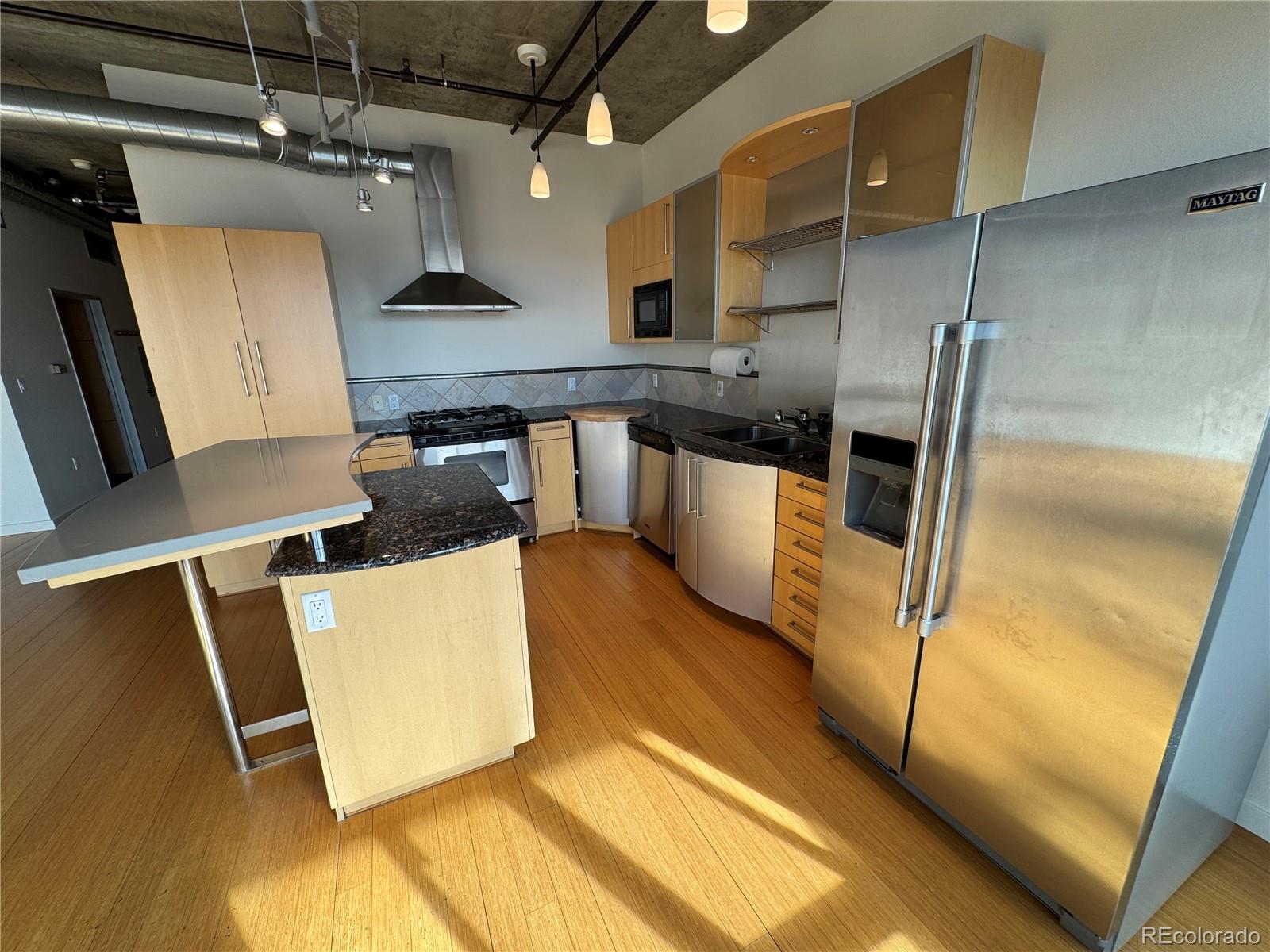 MLS Image #14 for 1401  wewatta street 714,denver, Colorado