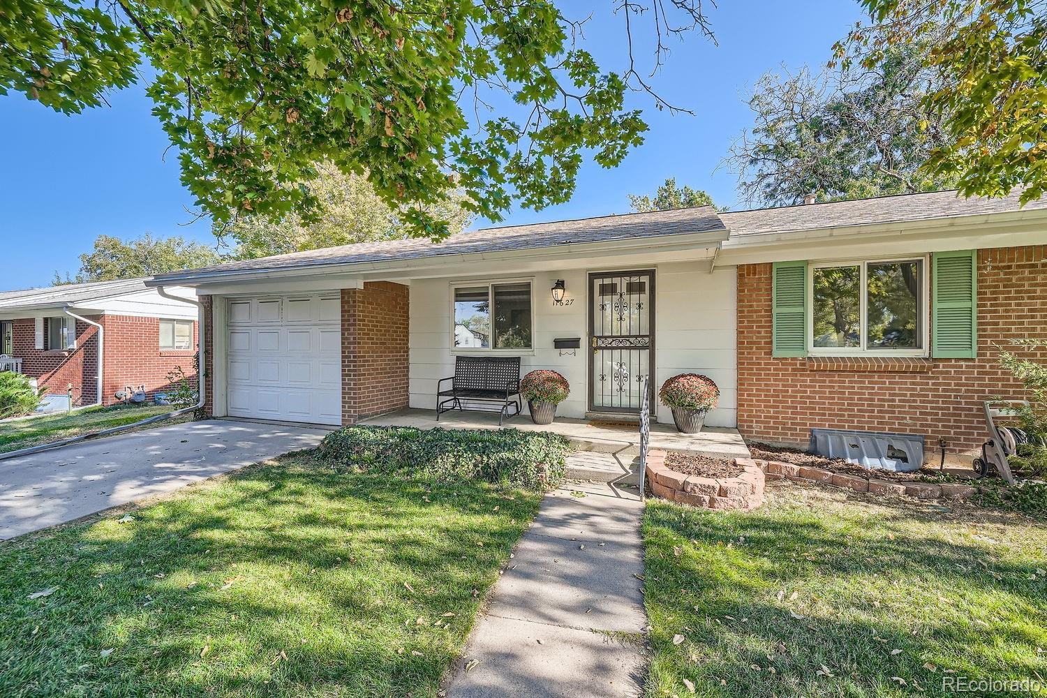 MLS Image #2 for 11627 e virginia place,aurora, Colorado