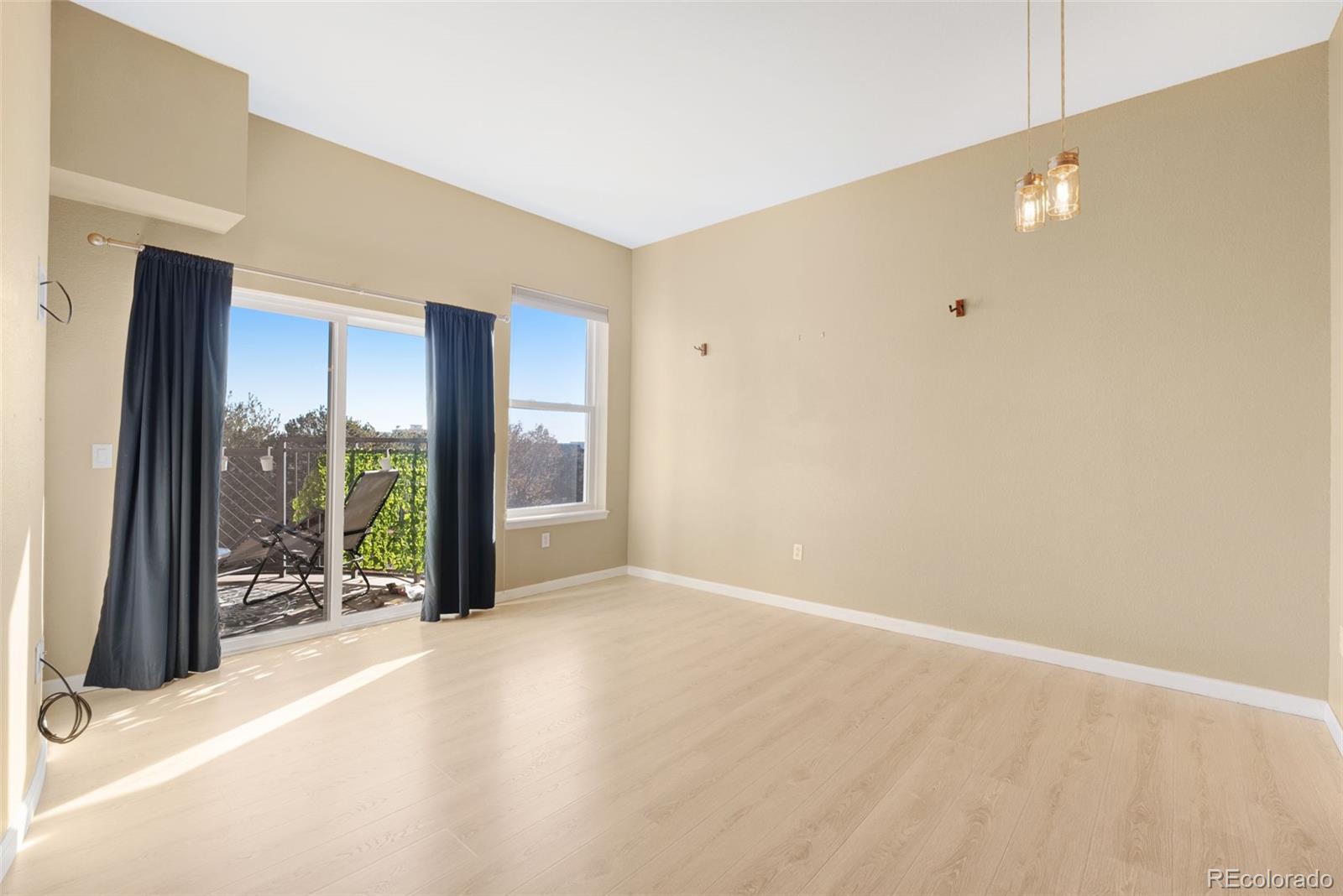 MLS Image #17 for 15475  andrews drive,denver, Colorado