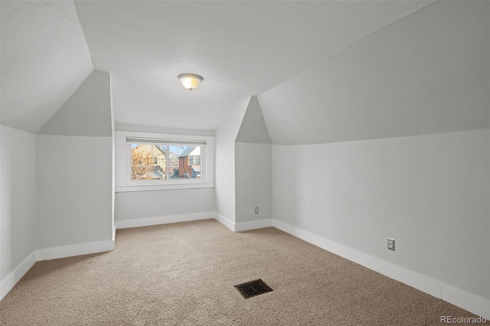 MLS Image #20 for 374 s lincoln street,denver, Colorado