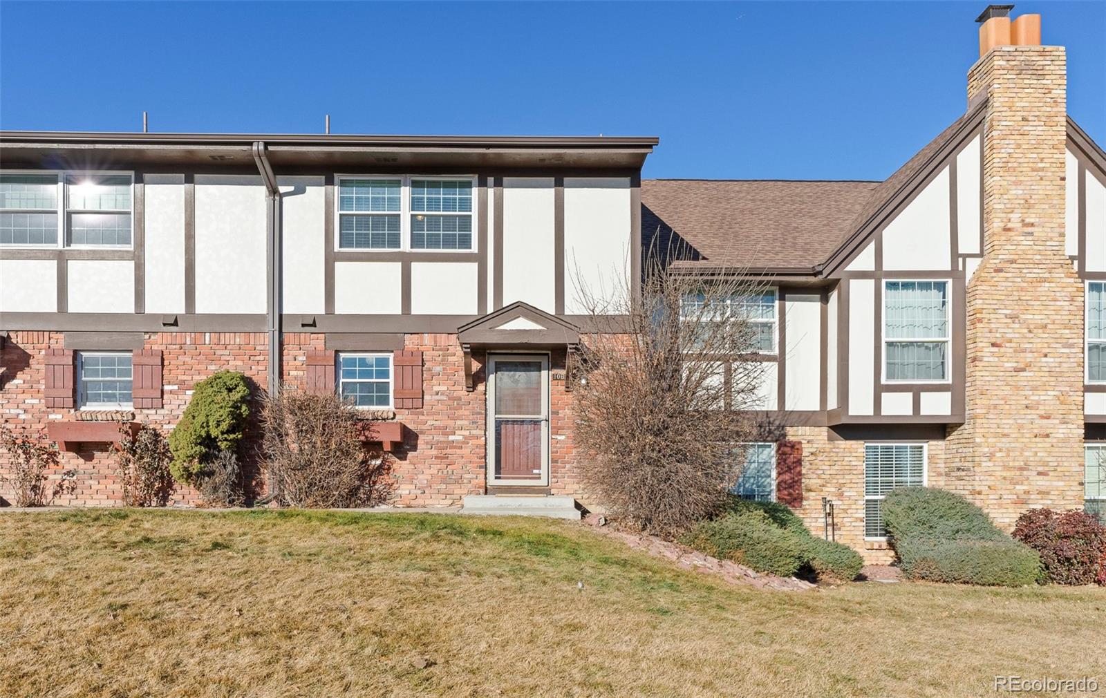 MLS Image #19 for 3855 s monaco parkway,denver, Colorado