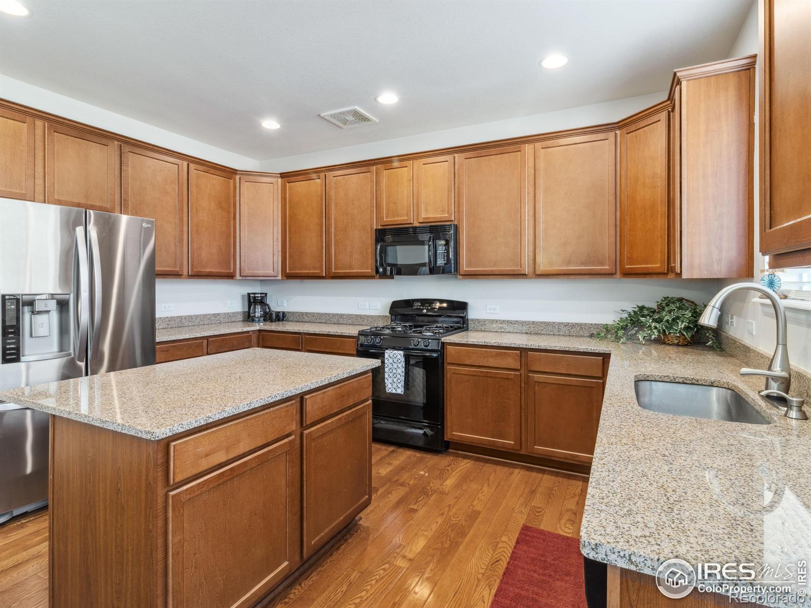 MLS Image #13 for 1417  bluemoon drive,longmont, Colorado