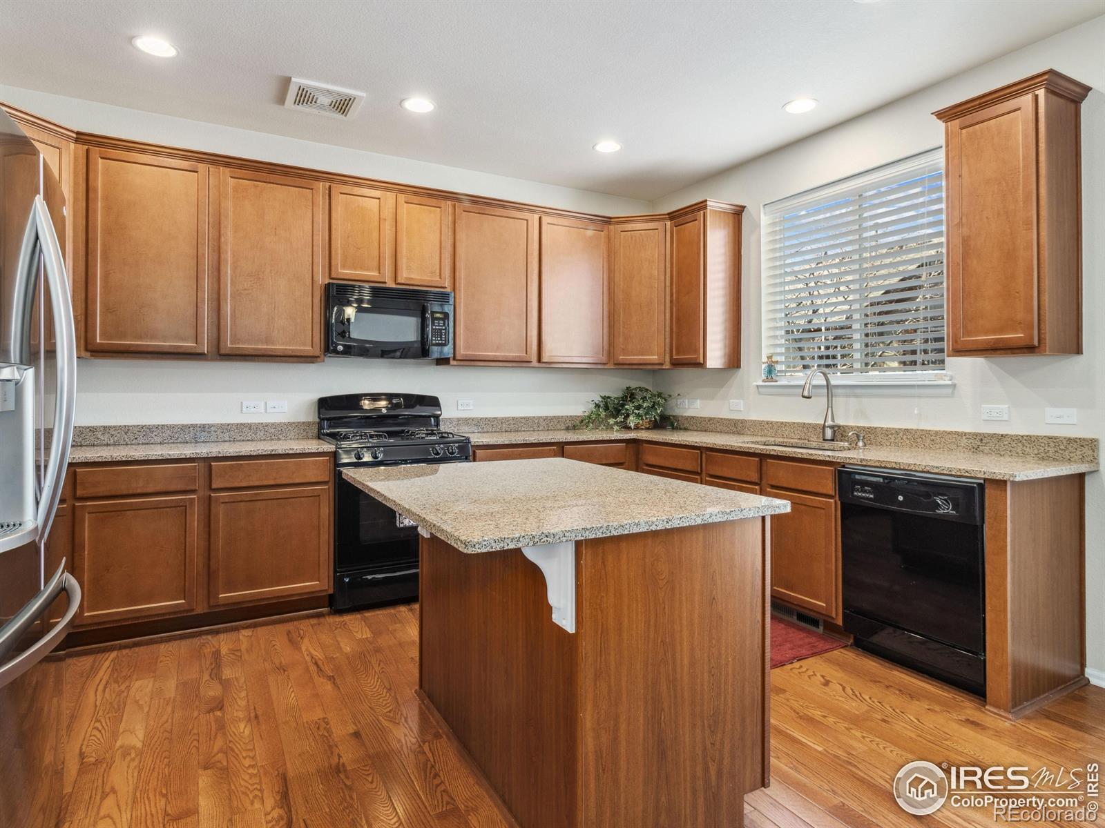 MLS Image #14 for 1417  bluemoon drive,longmont, Colorado