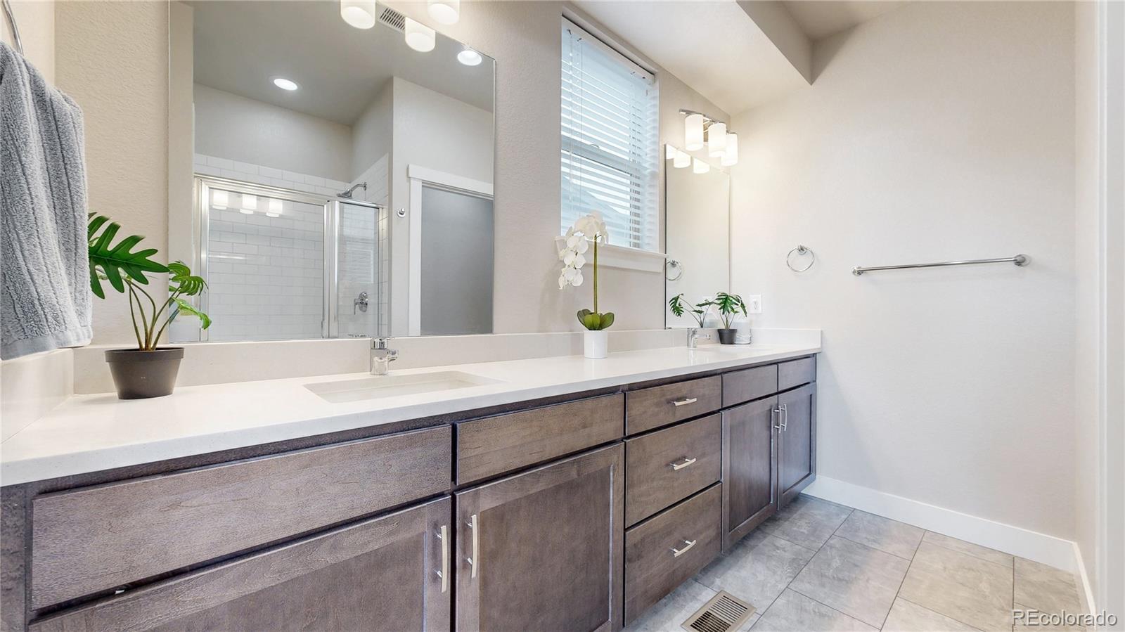 MLS Image #13 for 8742 e 47th avenue ,denver, Colorado