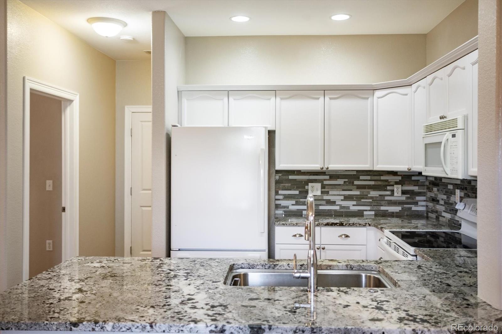 MLS Image #12 for 4085 s crystal circle 103,aurora, Colorado