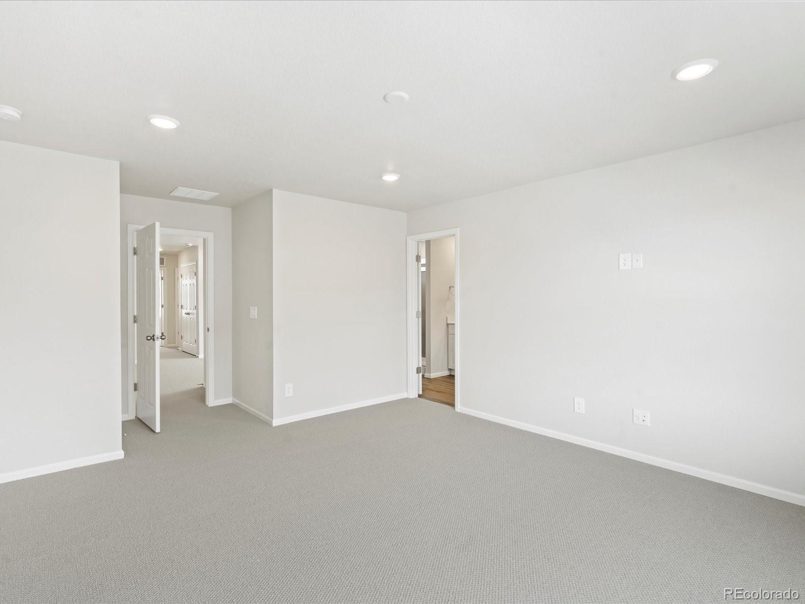 MLS Image #18 for 6571 n malaya street,aurora, Colorado