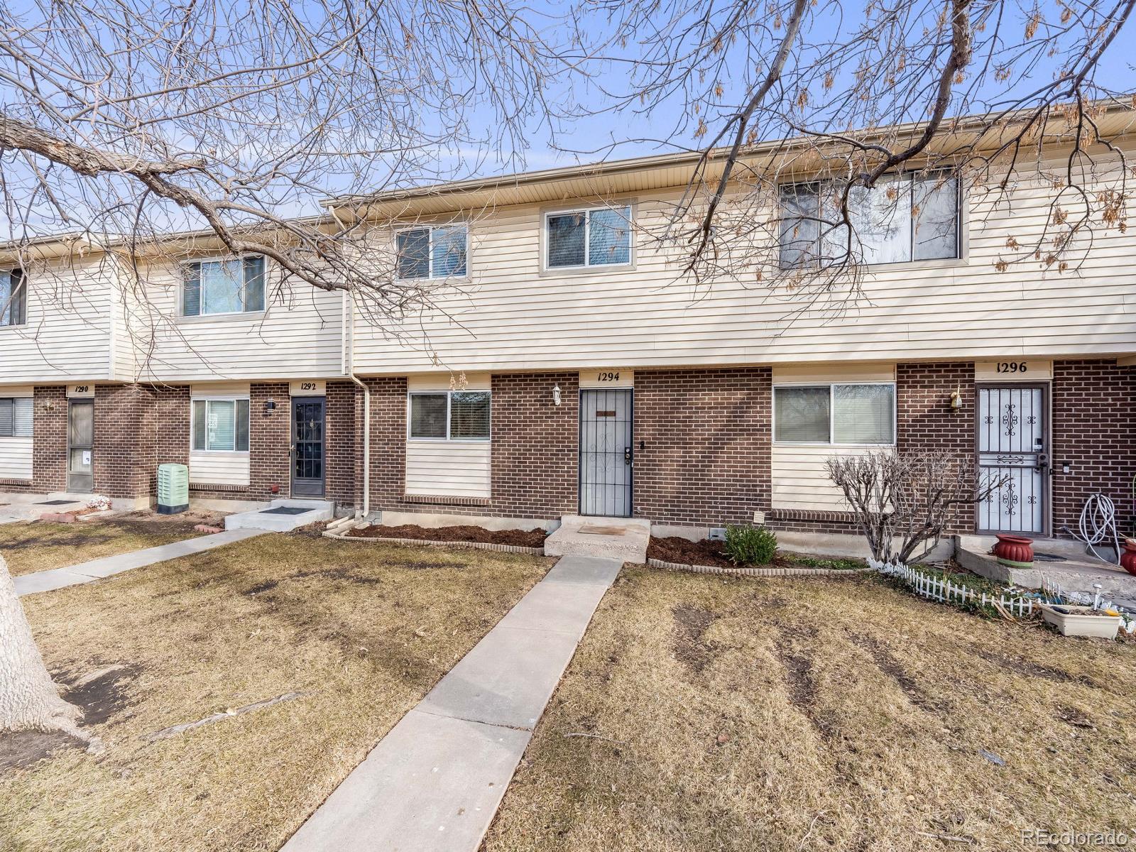 MLS Image #2 for 1294 s troy street,aurora, Colorado