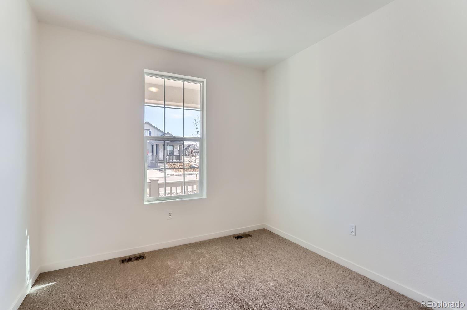 MLS Image #4 for 5085 n quemoy street,aurora, Colorado