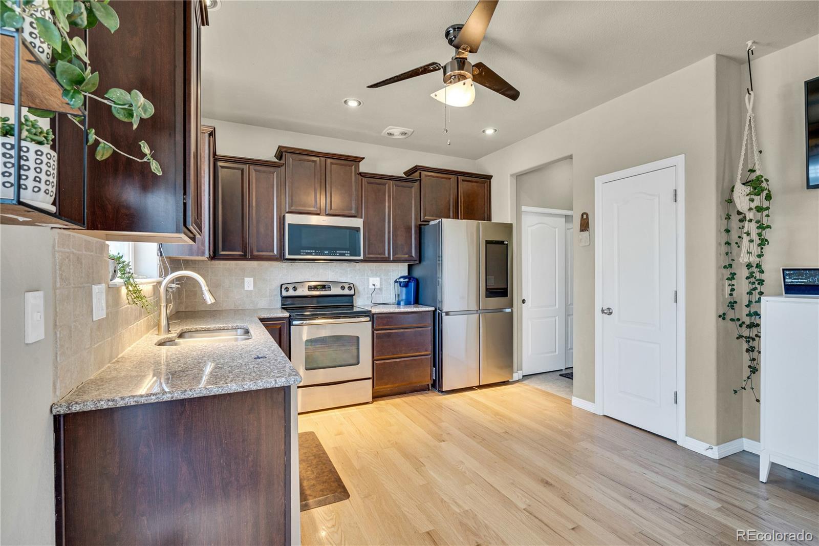MLS Image #15 for 226 n millbrook street,aurora, Colorado