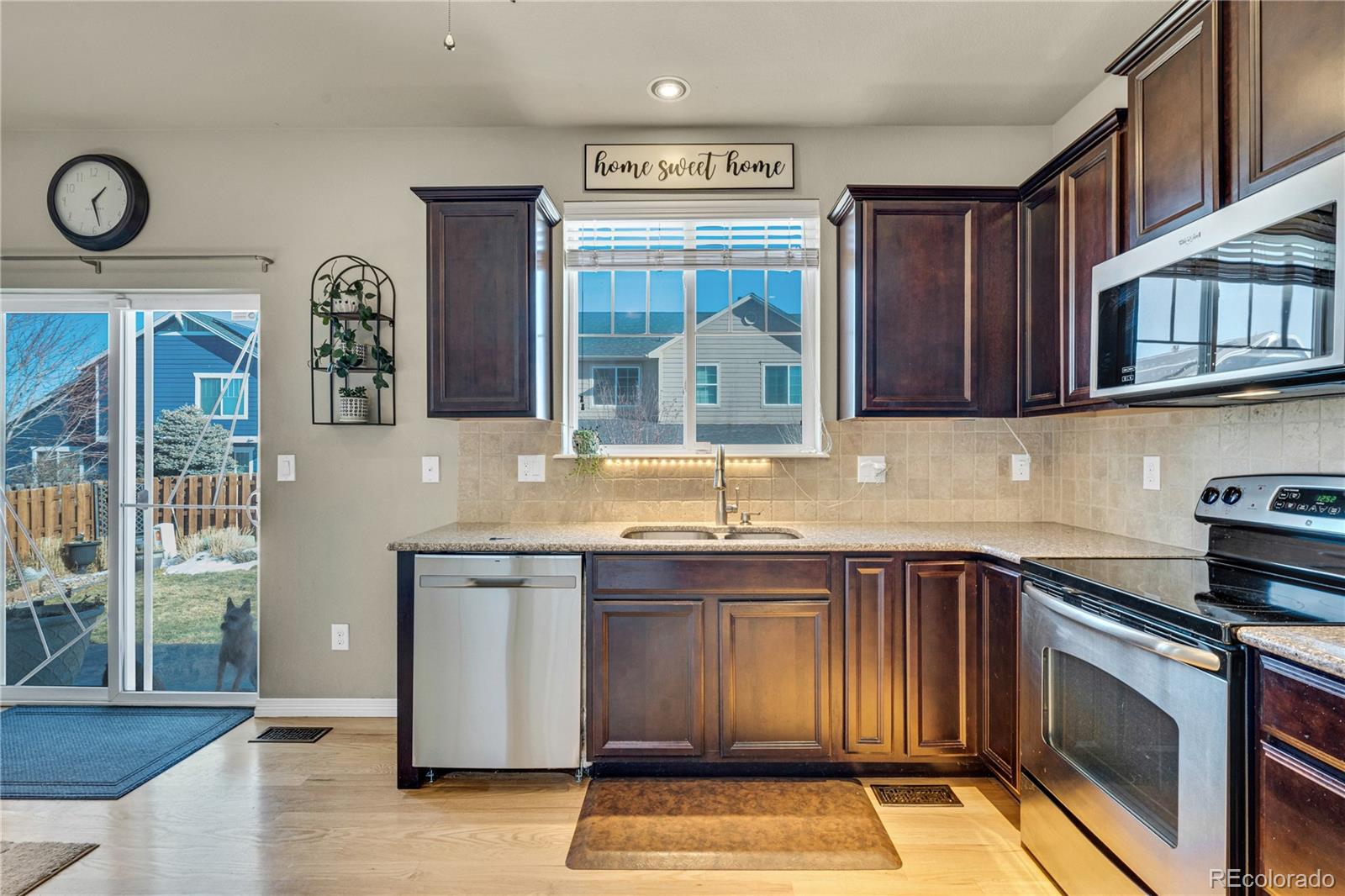 MLS Image #17 for 226 n millbrook street,aurora, Colorado