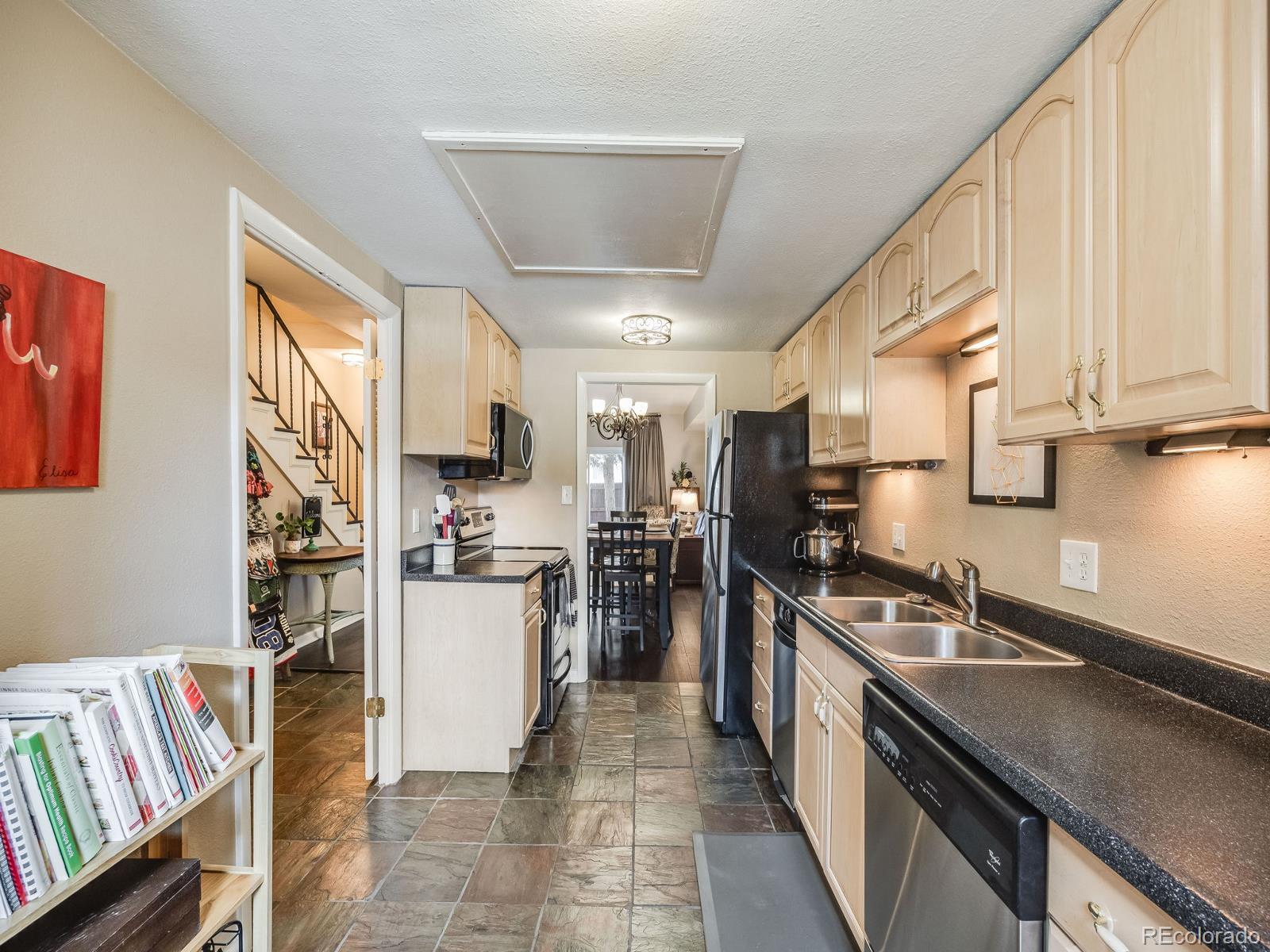 MLS Image #13 for 4250 s olive street,denver, Colorado