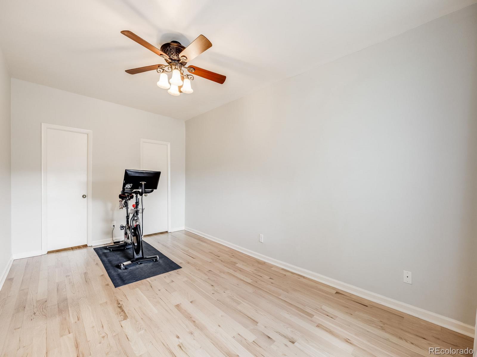 MLS Image #25 for 4250 s olive street,denver, Colorado