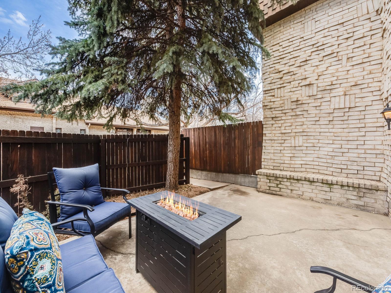 MLS Image #29 for 4250 s olive street,denver, Colorado