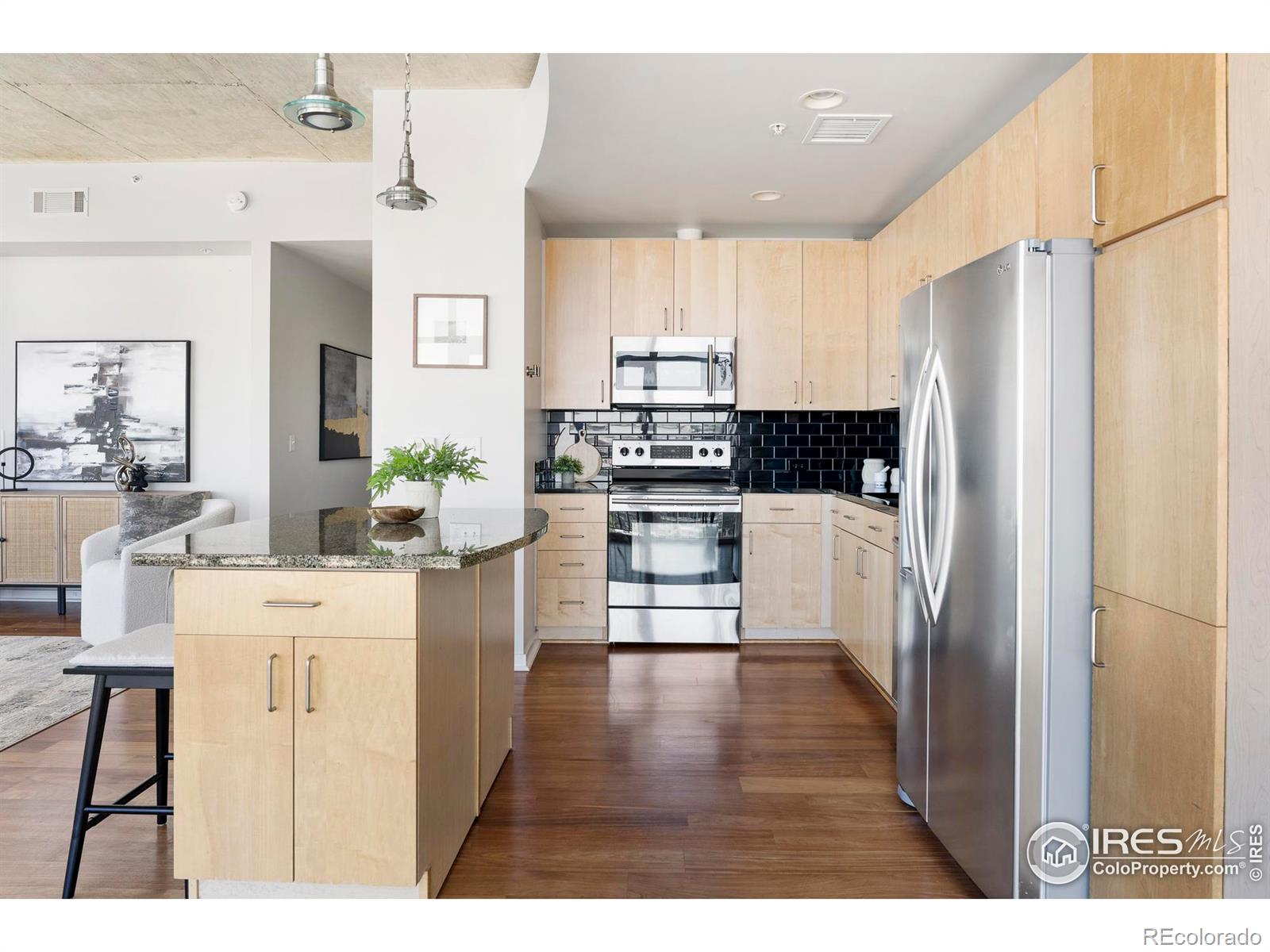 MLS Image #7 for 1700  bassett street 1303,denver, Colorado