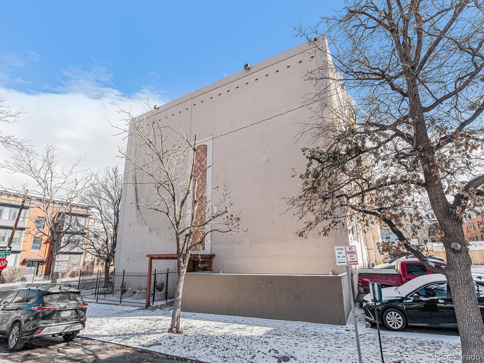 MLS Image #16 for 1390 n emerson street 105,denver, Colorado