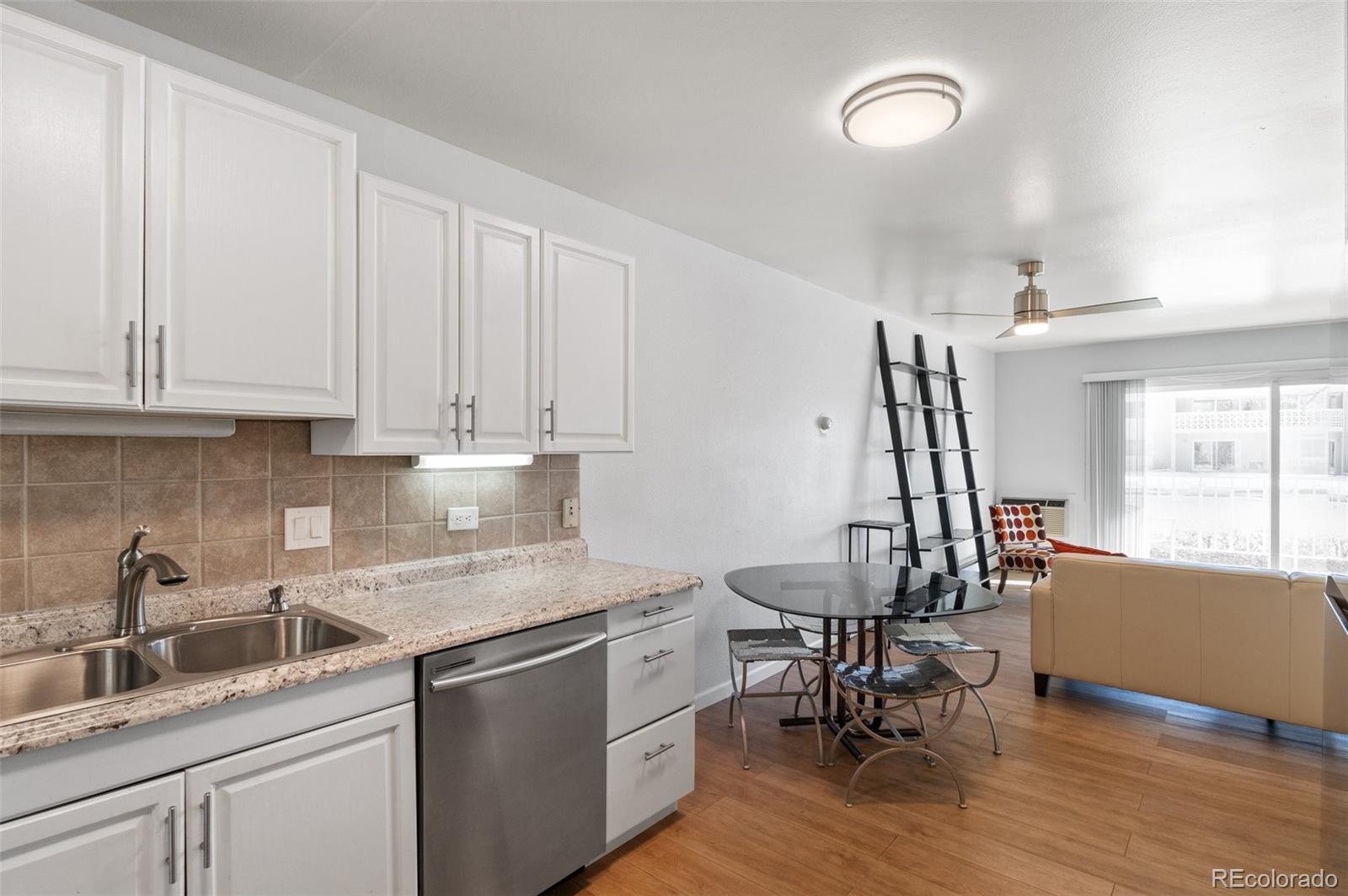 MLS Image #10 for 705 s clinton ,denver, Colorado