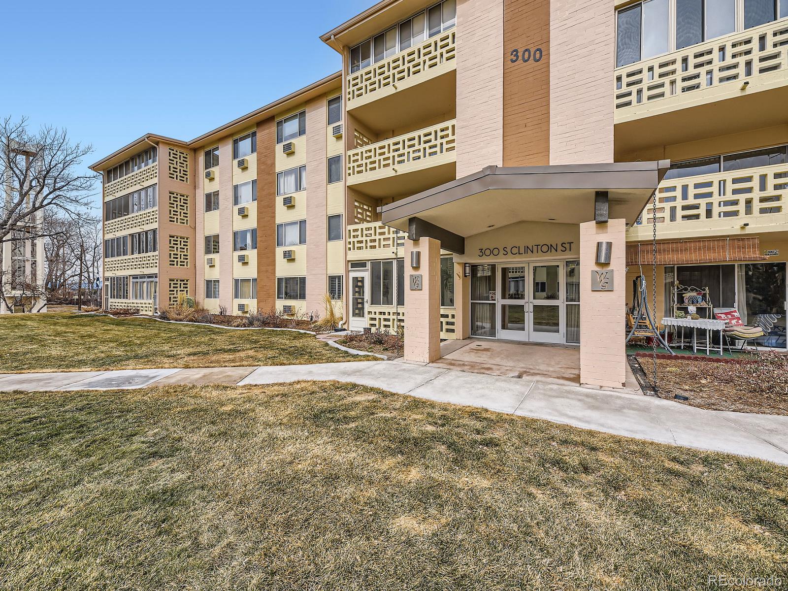 MLS Image #1 for 300 s clinton street,denver, Colorado