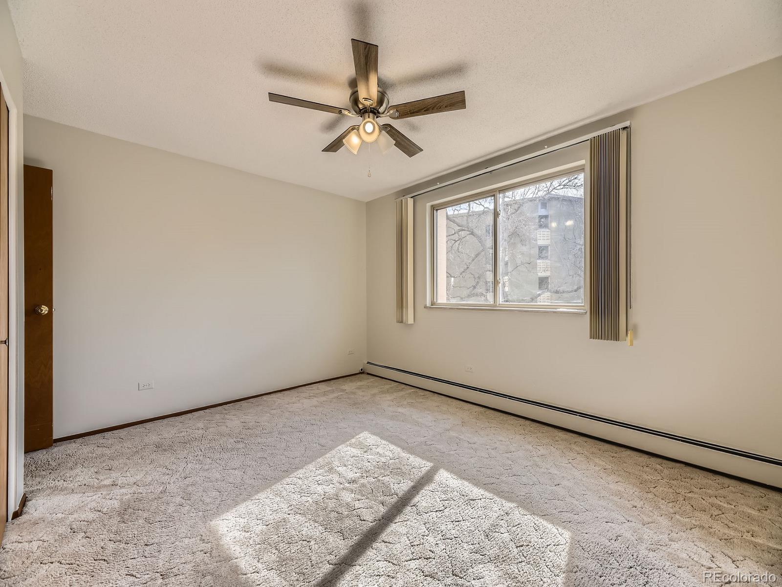 MLS Image #13 for 300 s clinton street,denver, Colorado