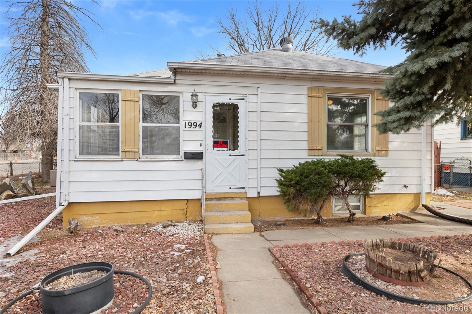 MLS Image #0 for 1994  macon street,aurora, Colorado