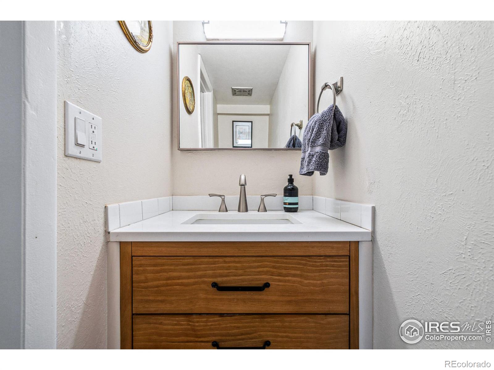 MLS Image #12 for 2557 s dover street,lakewood, Colorado