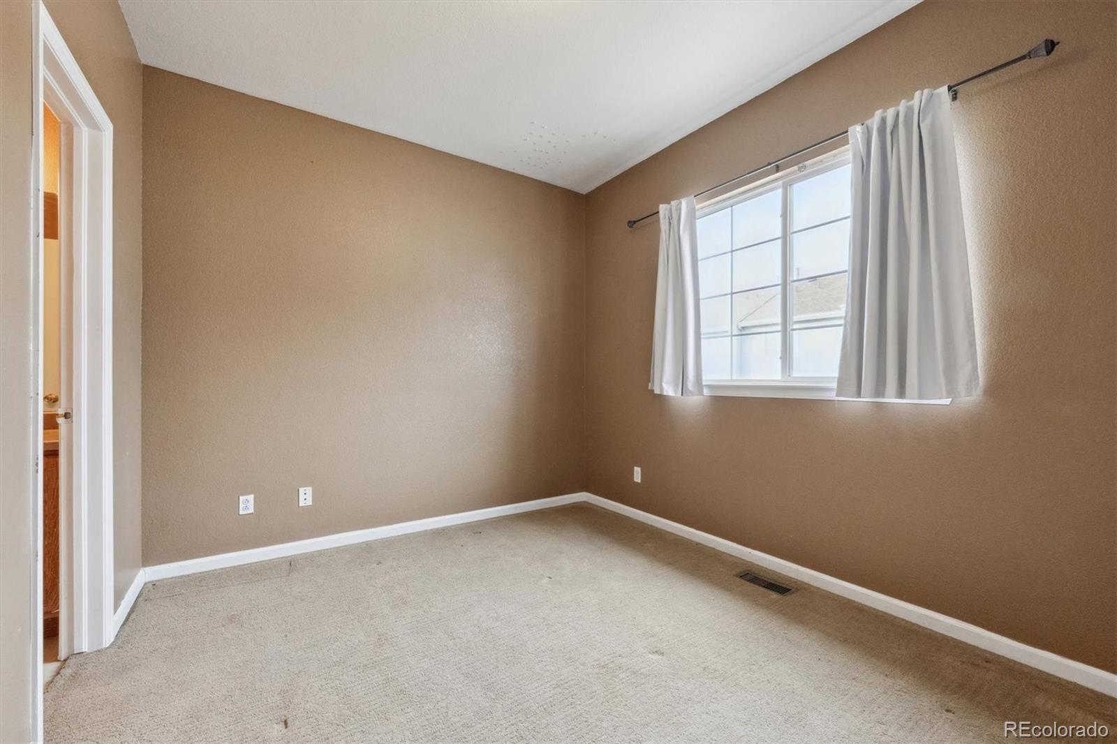 MLS Image #13 for 8199  welby road 3707,denver, Colorado