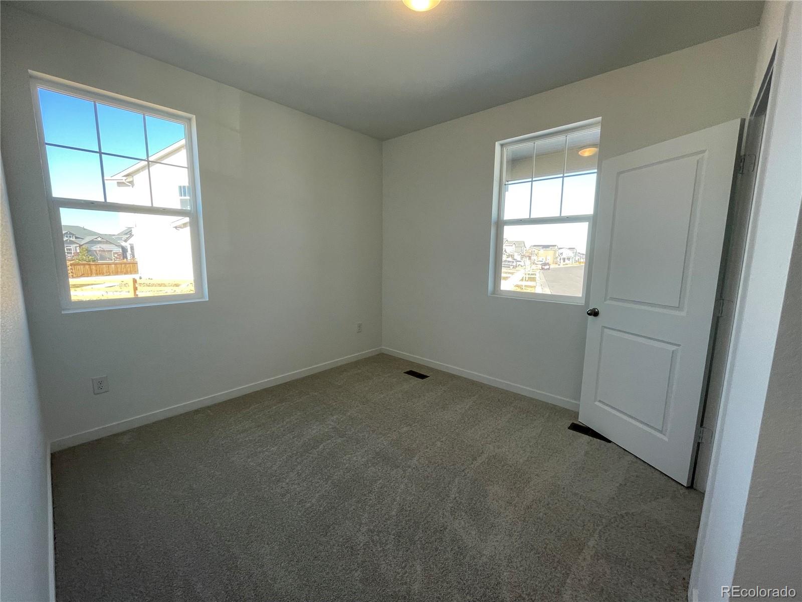 MLS Image #3 for 16552 e 109th avenue,commerce city, Colorado