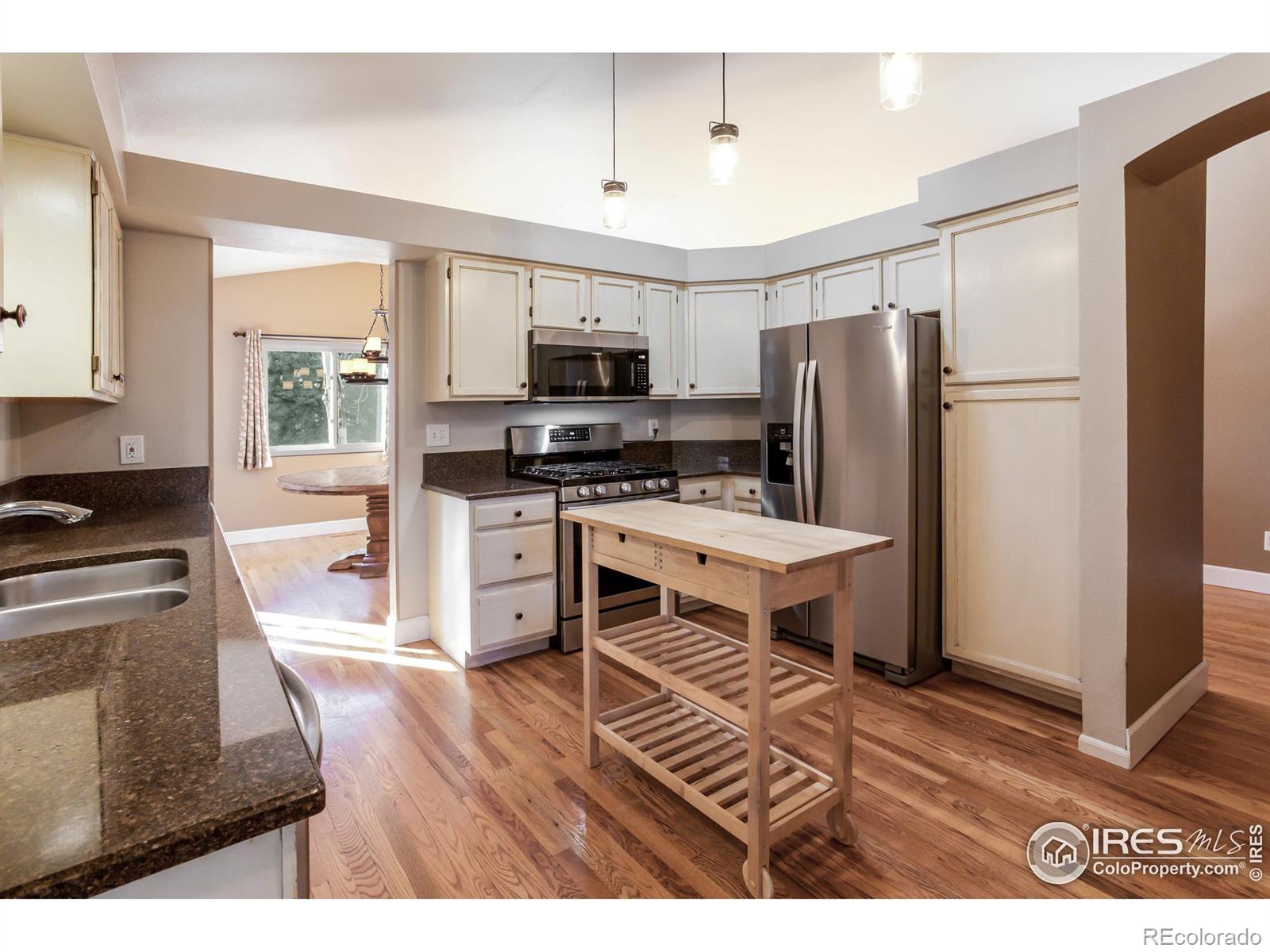 MLS Image #15 for 1438  front nine drive,fort collins, Colorado