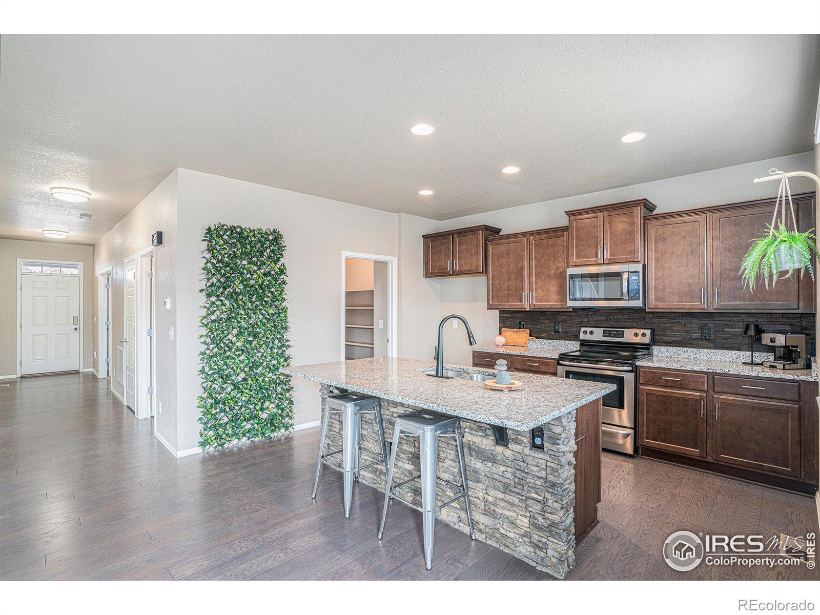 MLS Image #6 for 2283  stonefish drive,windsor, Colorado