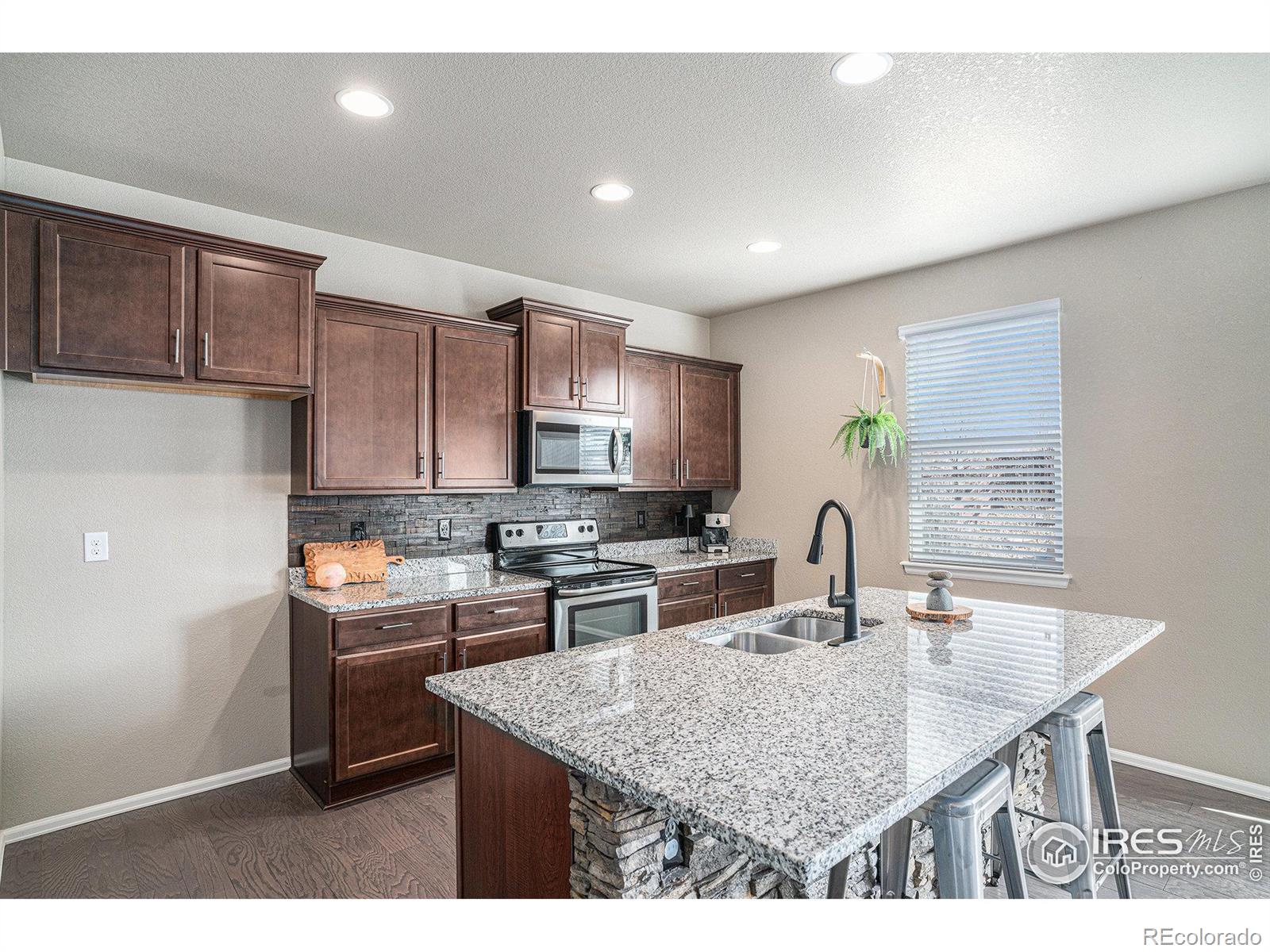 MLS Image #7 for 2283  stonefish drive,windsor, Colorado