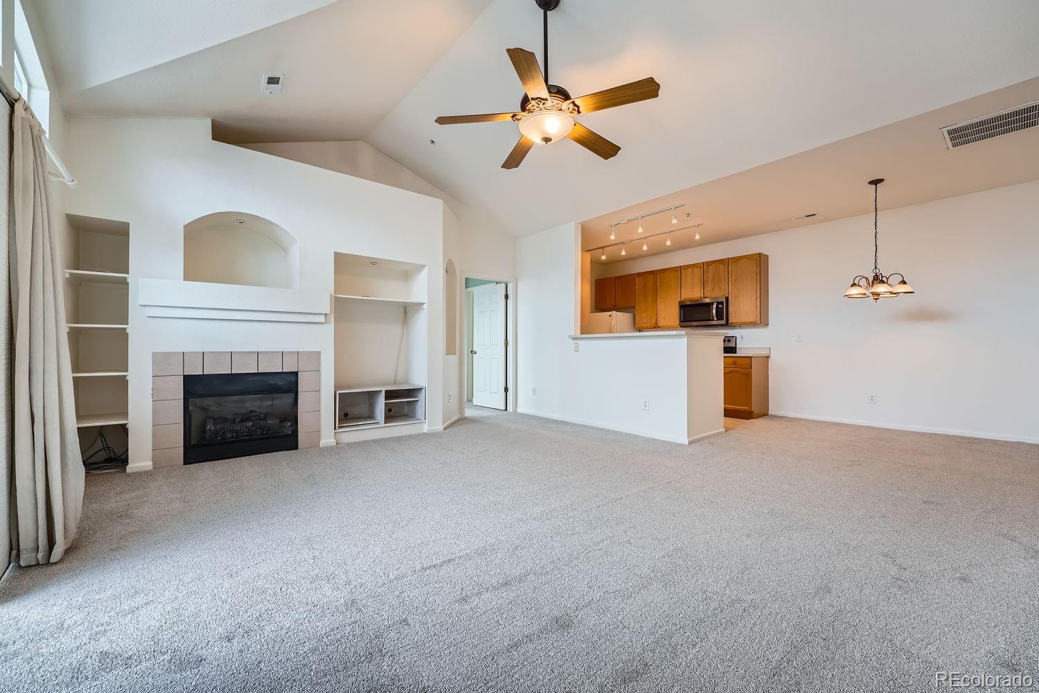 MLS Image #3 for 14211 e 1st drive 308,aurora, Colorado