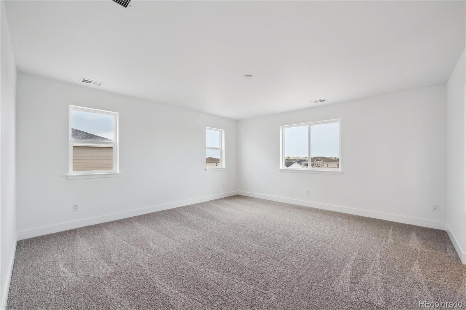 MLS Image #14 for 7016 e 126th place,thornton, Colorado