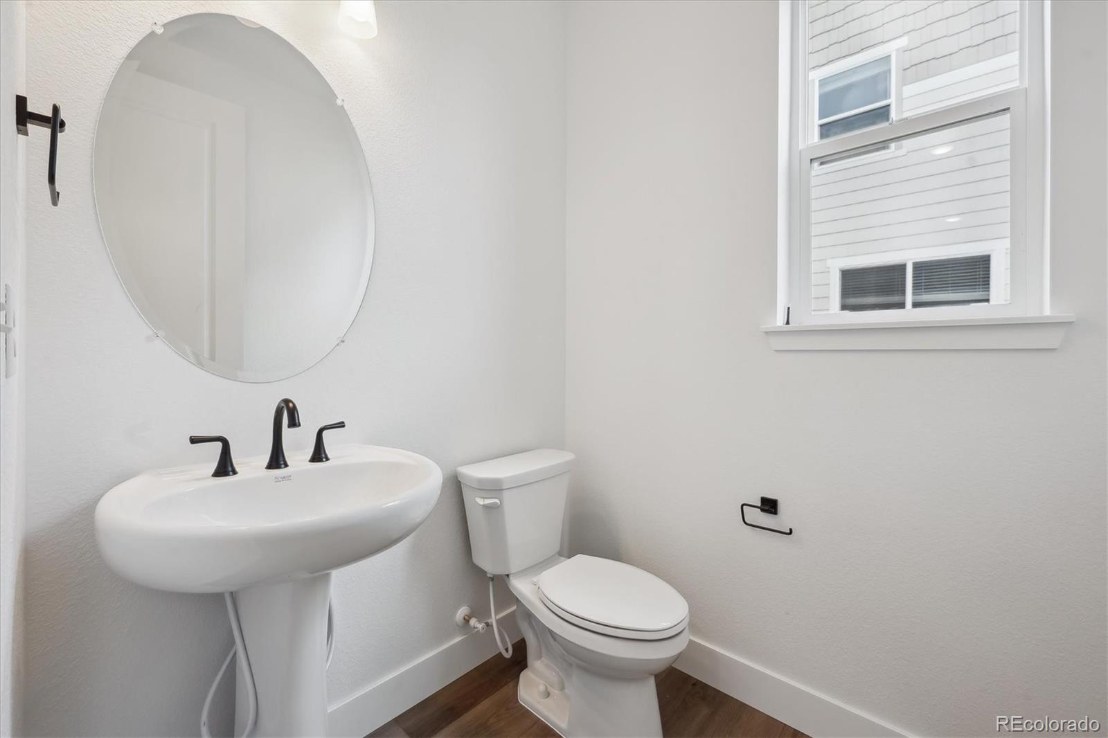 MLS Image #5 for 7016 e 126th place,thornton, Colorado