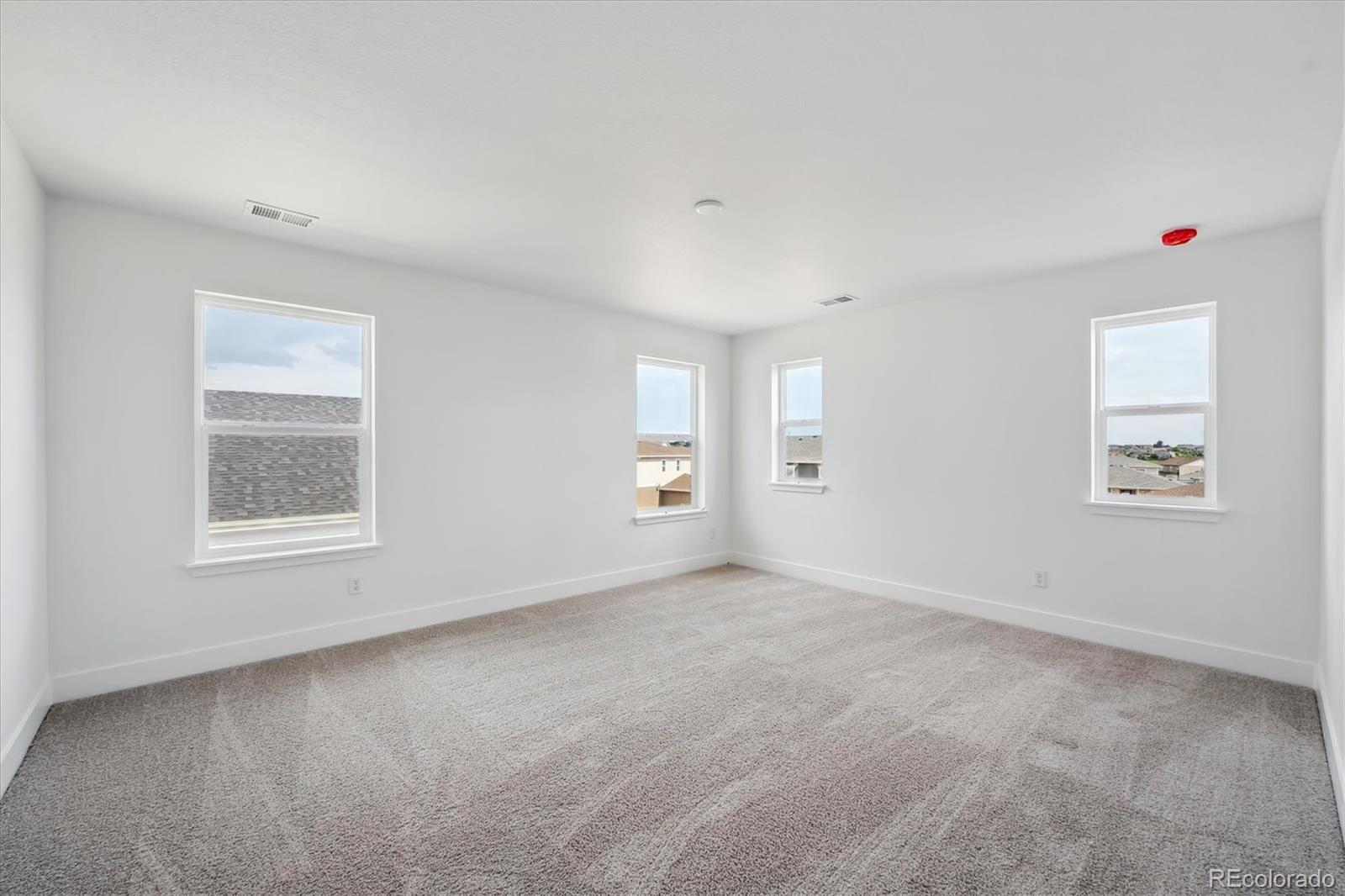 MLS Image #14 for 7036 e 126th place,thornton, Colorado
