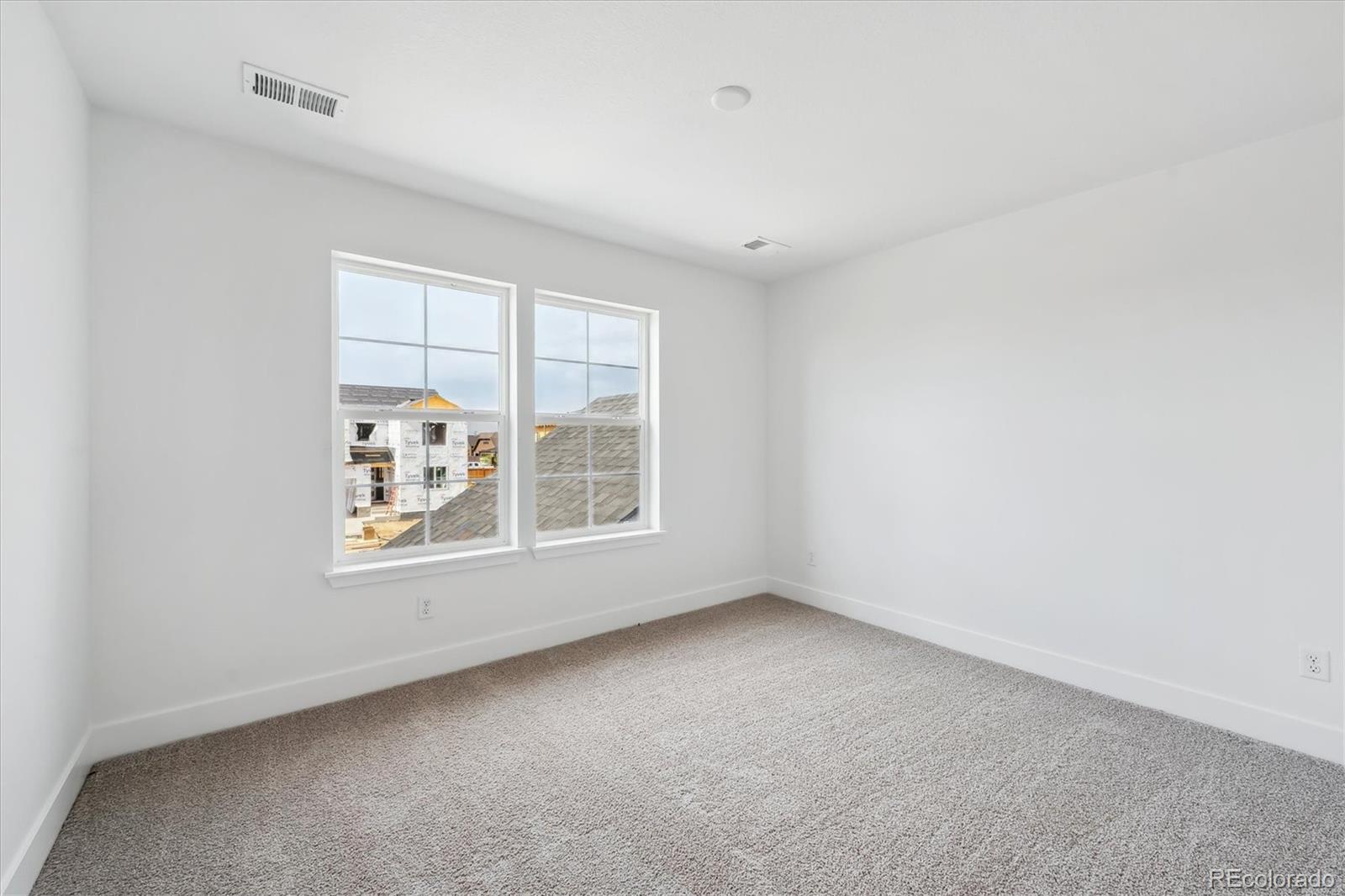 MLS Image #18 for 7036 e 126th place,thornton, Colorado