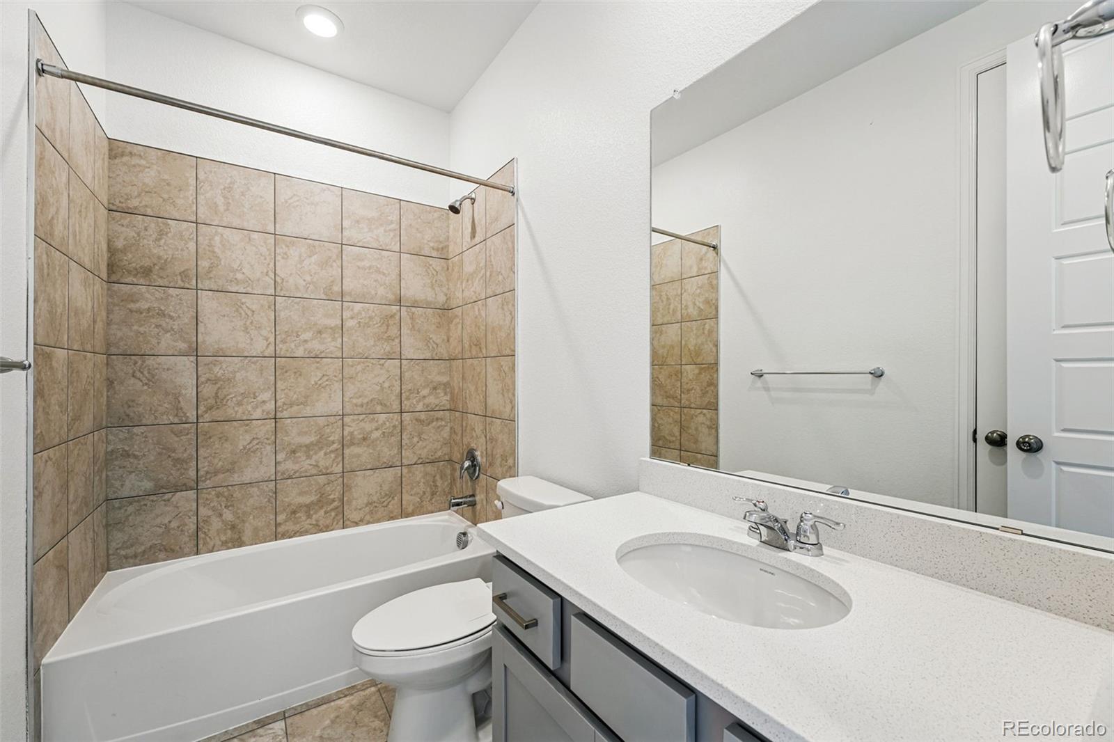 MLS Image #16 for 8816  whiteclover street,littleton, Colorado