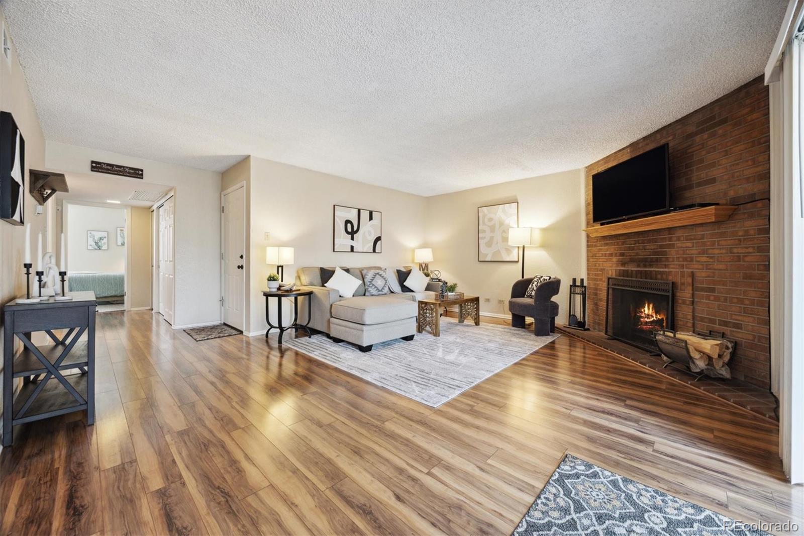 MLS Image #2 for 3343 s monaco parkway a,denver, Colorado