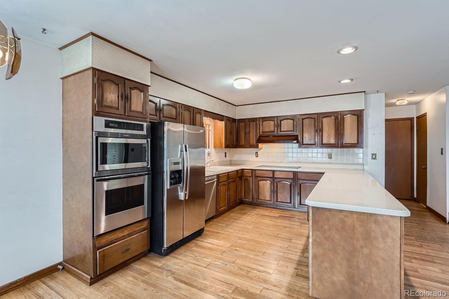 MLS Image #12 for 9451 e evans place,denver, Colorado