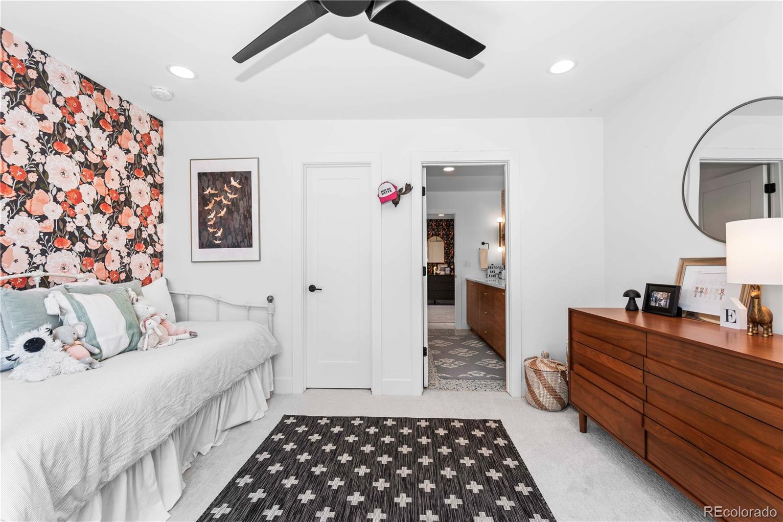 MLS Image #18 for 2838  tennyson street,denver, Colorado