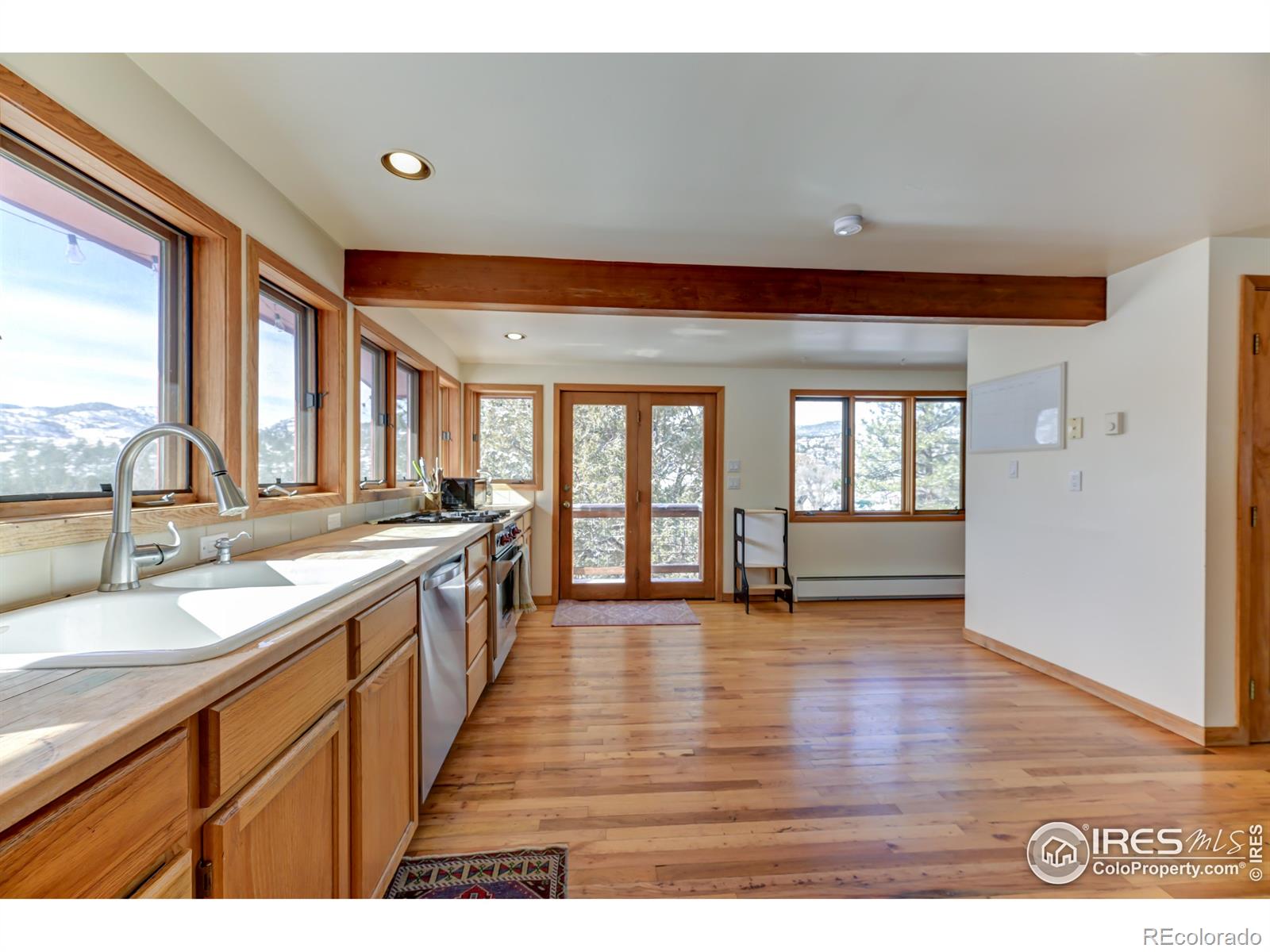 MLS Image #15 for 18247 n saint vrain drive,lyons, Colorado