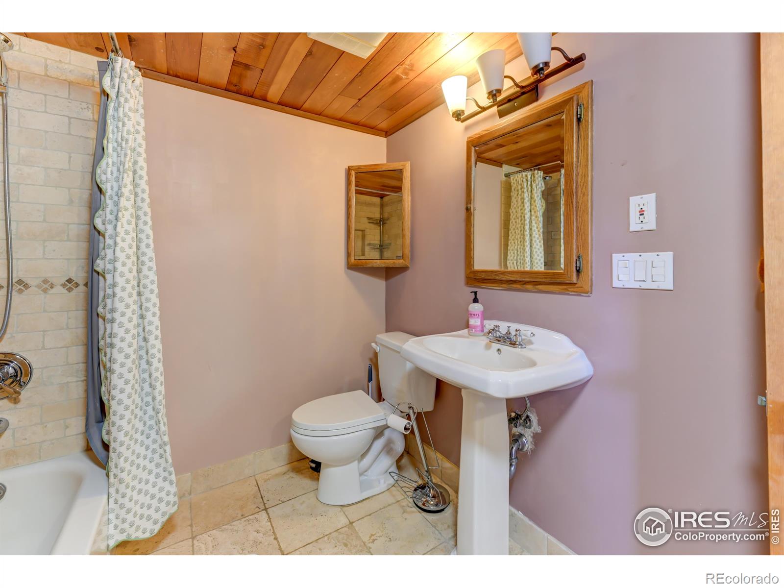 MLS Image #27 for 18247 n saint vrain drive,lyons, Colorado