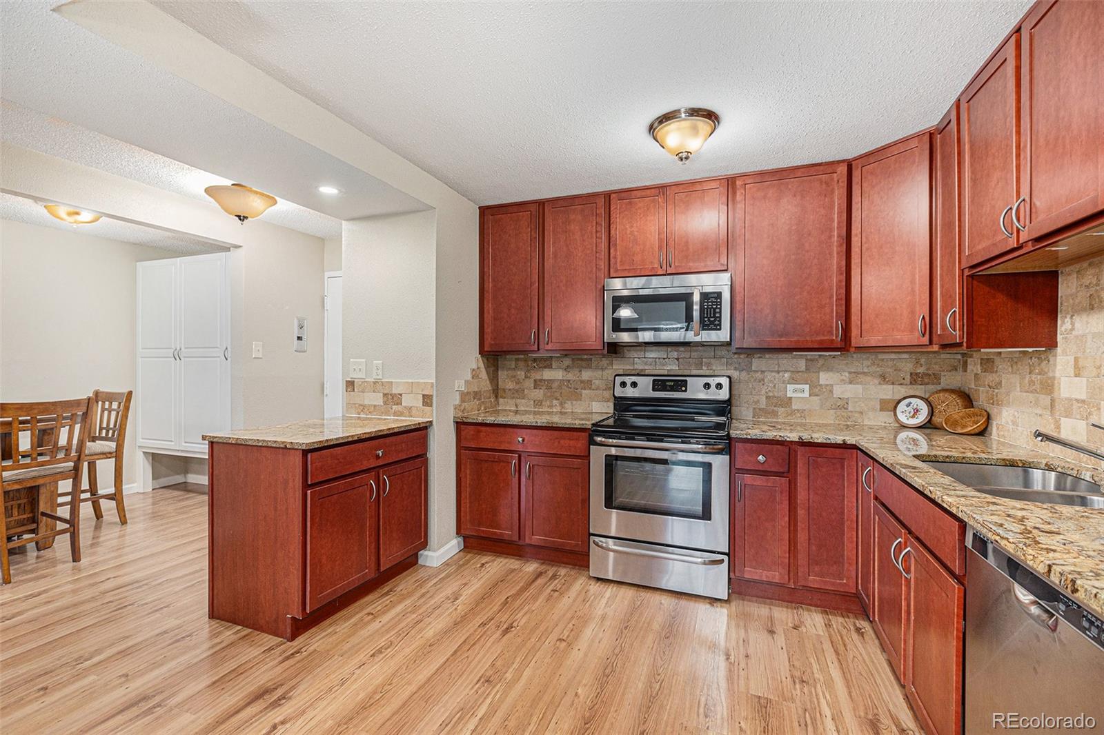 MLS Image #19 for 745 s alton way  7a,denver, Colorado