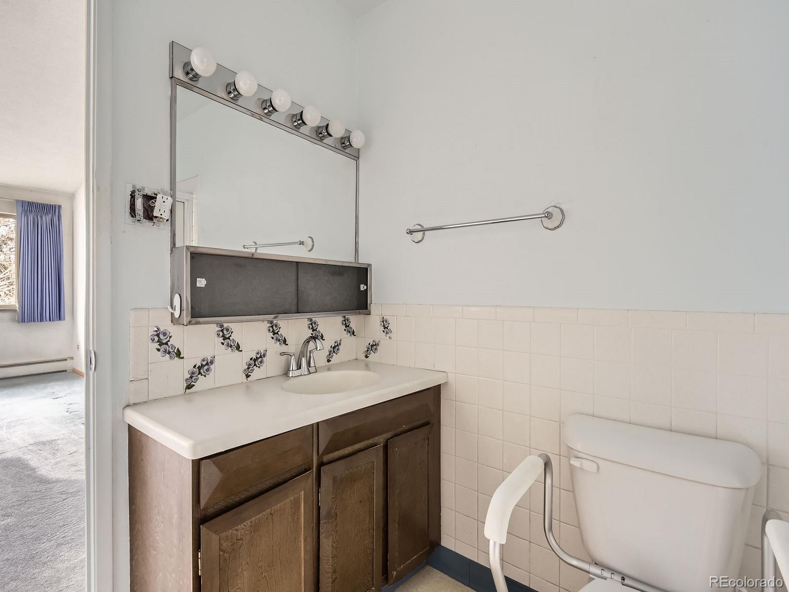 MLS Image #21 for 625 s alton way,denver, Colorado