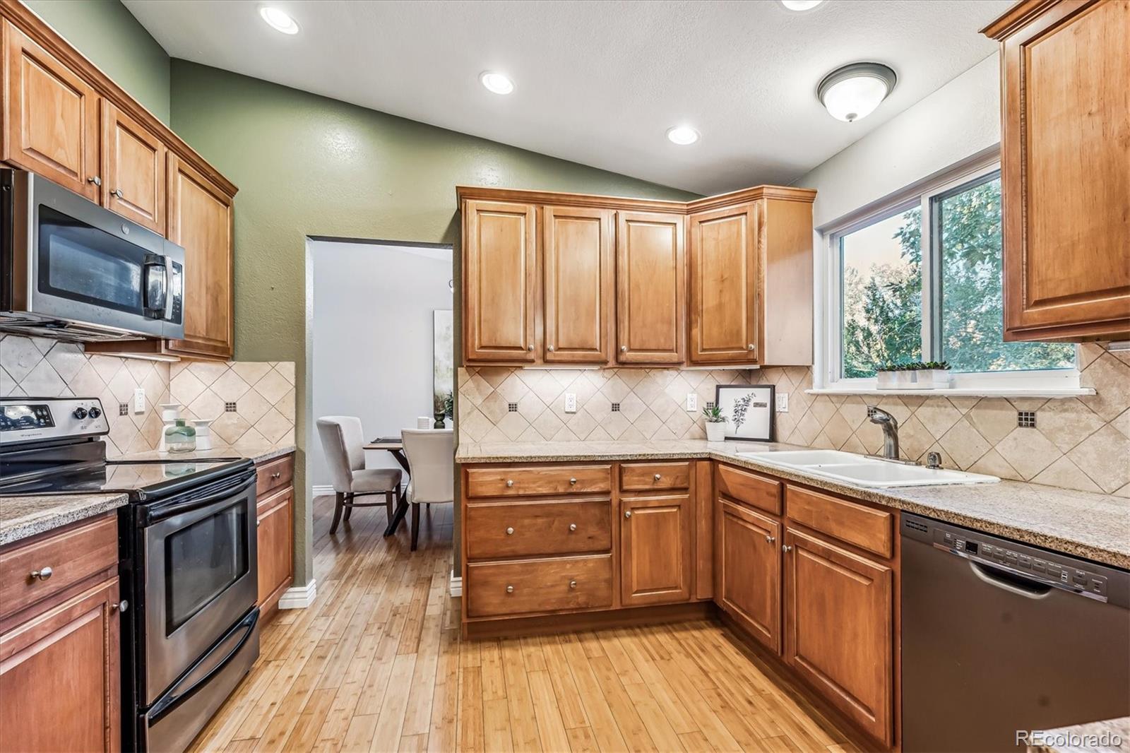 MLS Image #8 for 1101 e 7th avenue circle,broomfield, Colorado