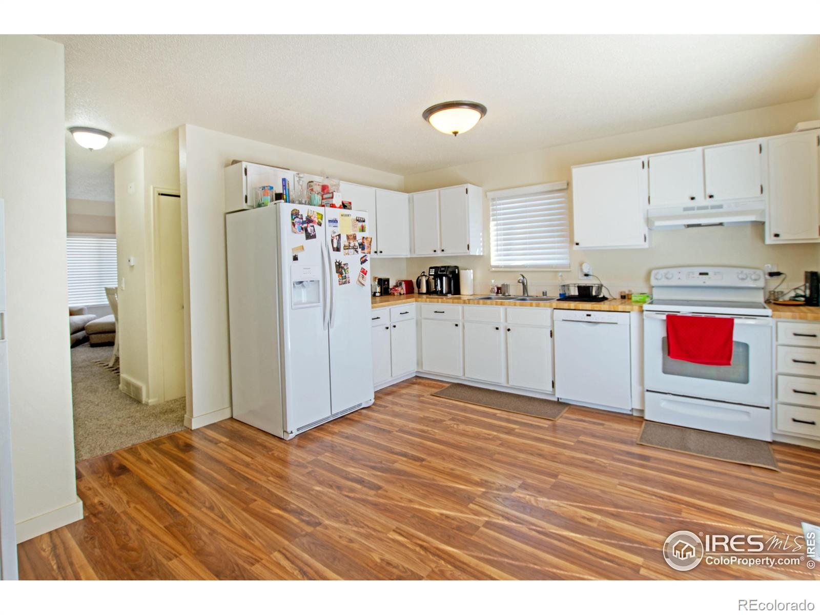 MLS Image #11 for 915  44th ave ct,greeley, Colorado