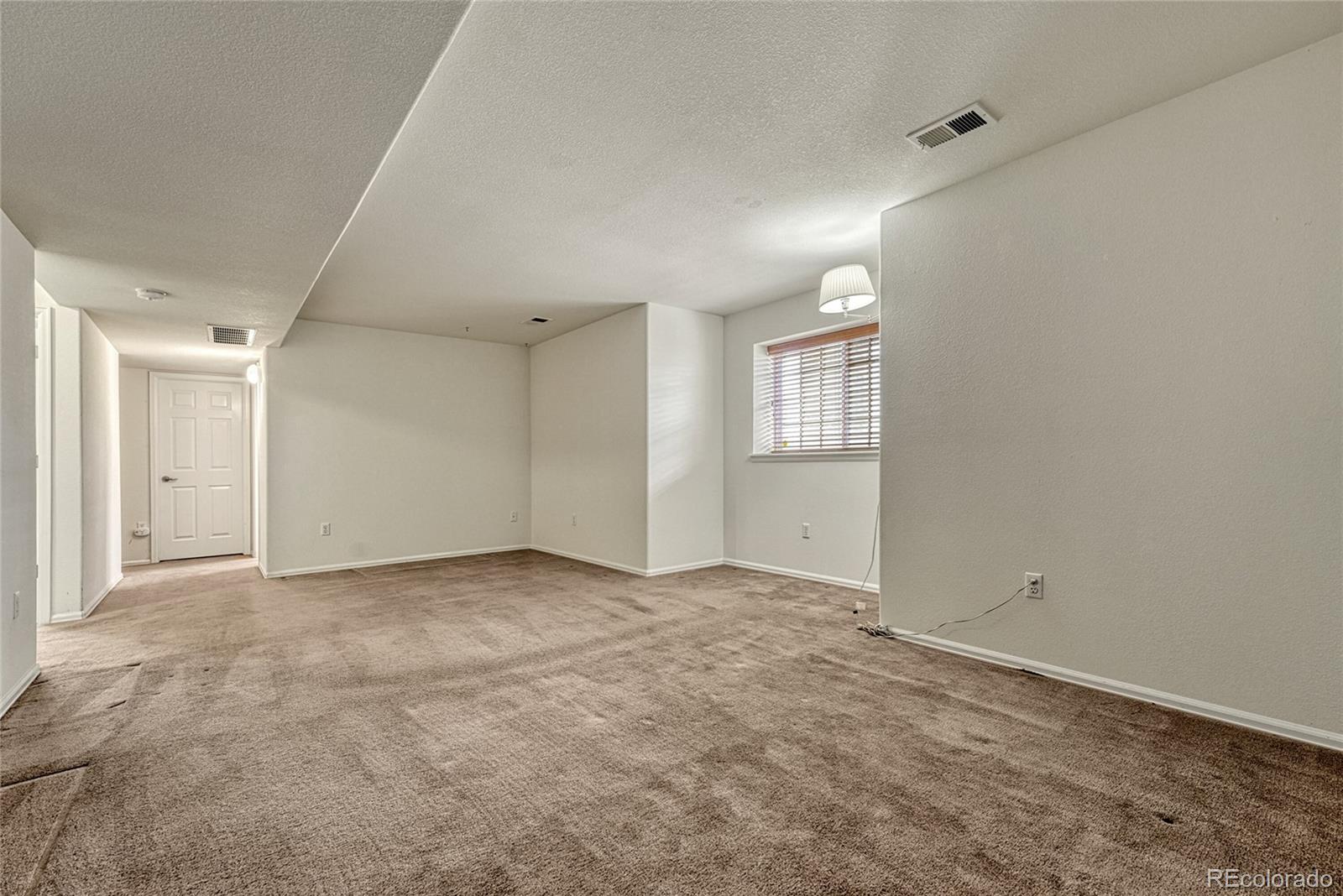 MLS Image #23 for 22380 e heritage parkway,aurora, Colorado