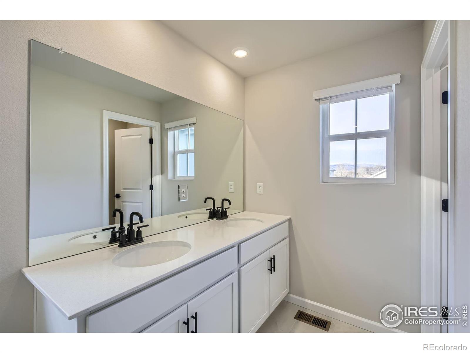 MLS Image #3 for 759  star grass lane,fort collins, Colorado