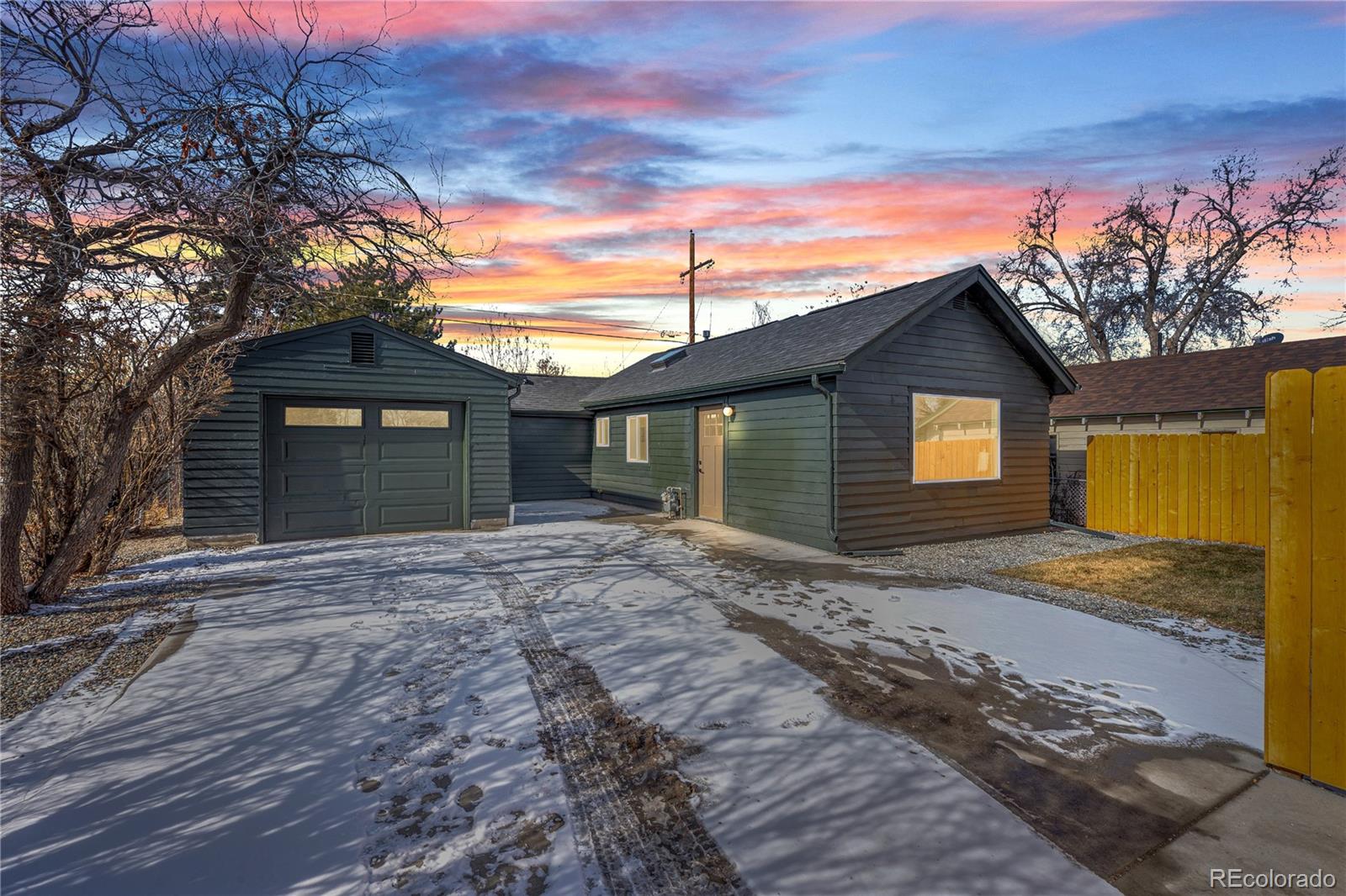 MLS Image #13 for 469 s perry street,denver, Colorado